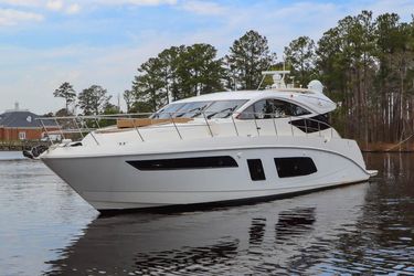 65' Sea Ray 2016 Yacht For Sale